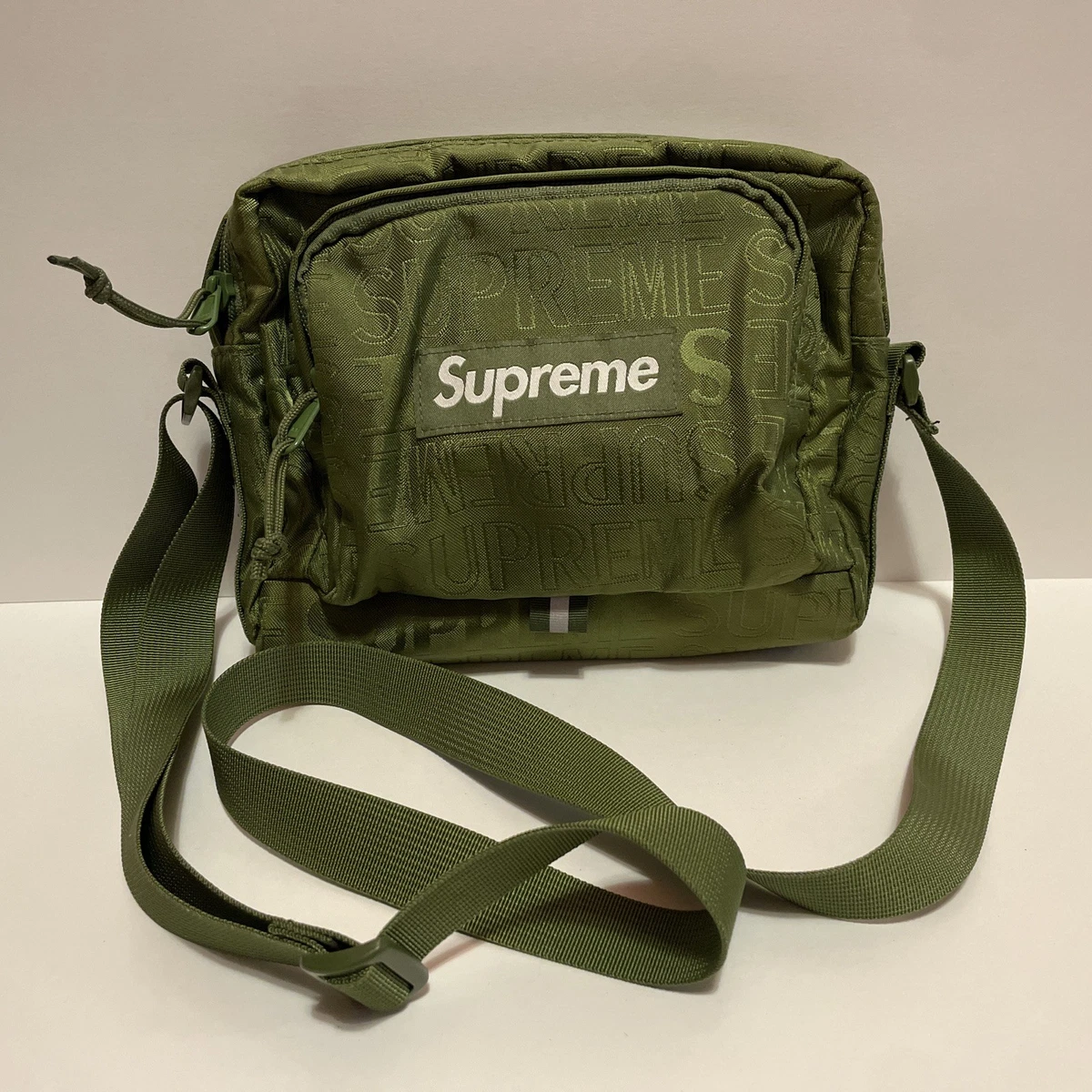 Supreme Men's Messenger/Shoulder Bags for sale | eBay