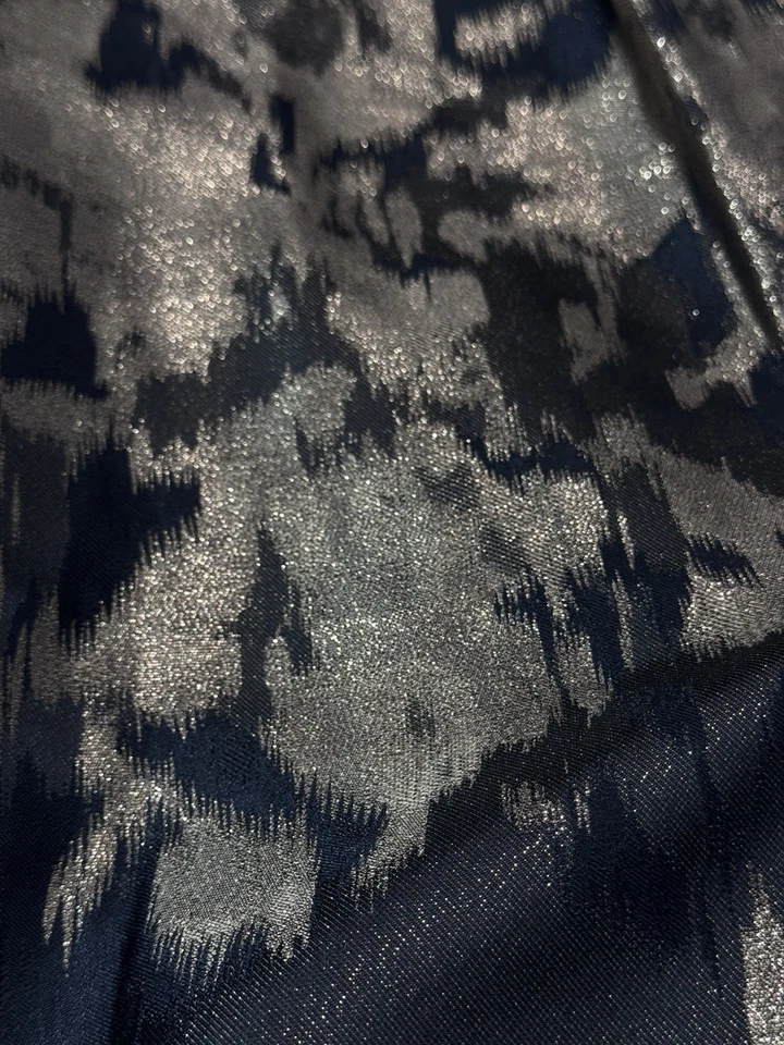 Maxi Falda de Baile Jacquard Metálica Eliza J Dorada Negra Línea A Formal Talla 6 Foto 4 de 4