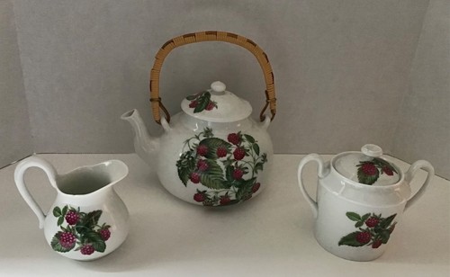 TEAPOT, CREAMER, N SUGAR BOWL IN PORCELAIN, RASPBERRY FRENCH - Picture 2 of 8