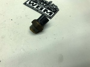 Suzuki GSXR750 (1) 04' K2 K3 Kühlerlüfterschalter Radiator Fan Switch Sensor