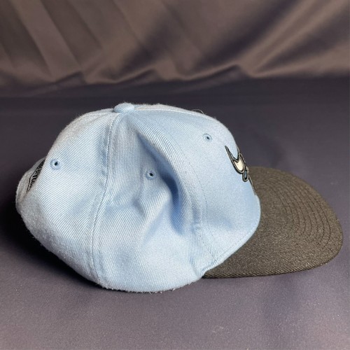 Mitchell & Ness Blue Chicago Bulls 1991 NBA World Champions Hat Snapback - Picture 4 of 9