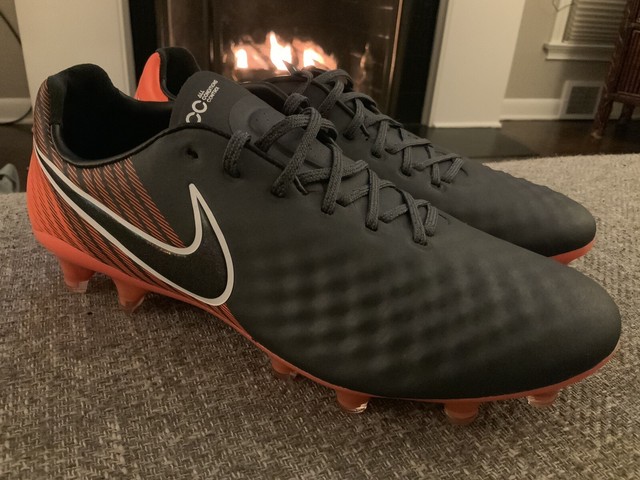 nike soccer cleats size 4.5