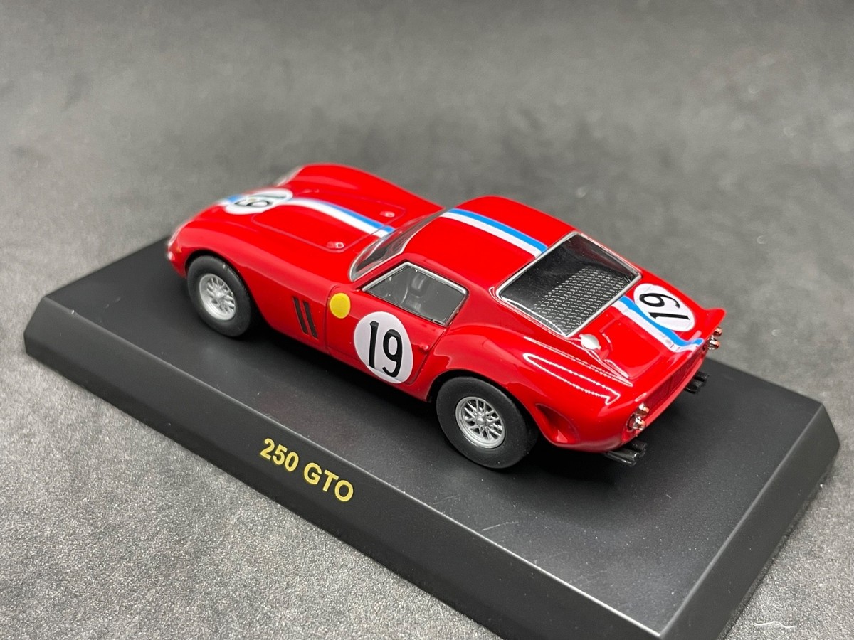Kyosho 1/64 Ferrari collection 3 250 GTO #19 Diecast model car