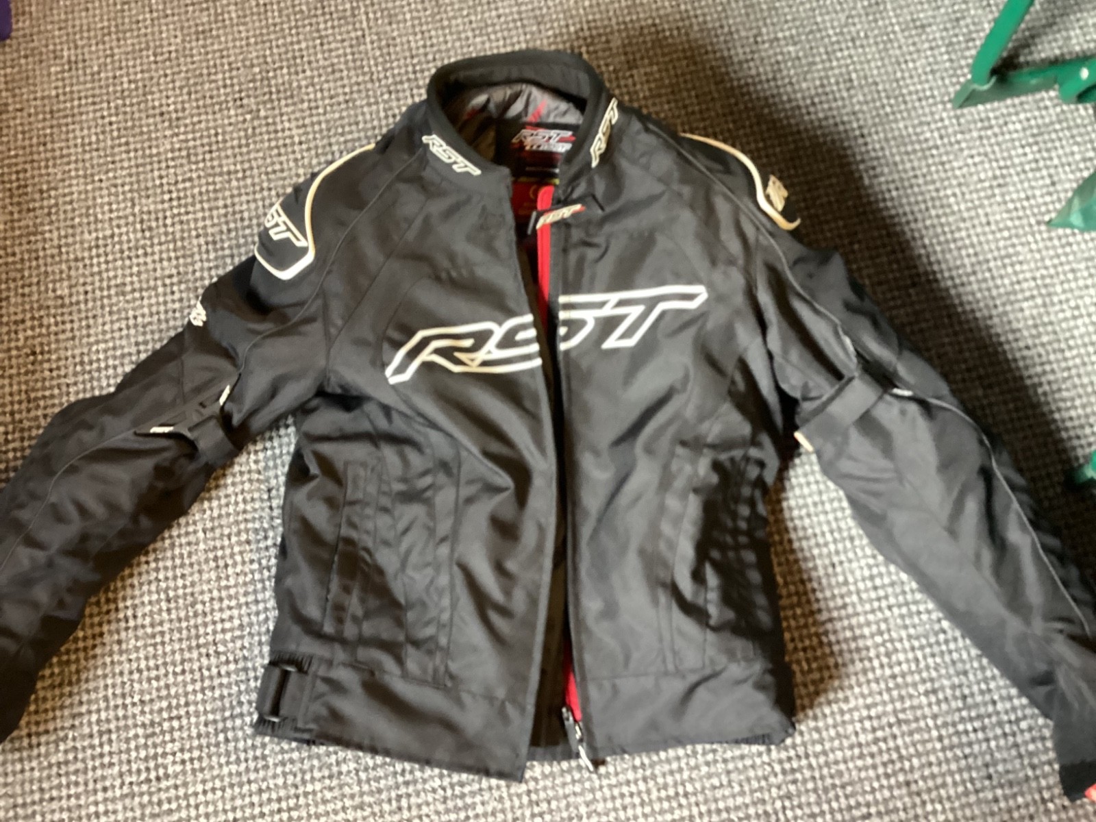 RST motor bike jacket brand new, all armour inc back protect