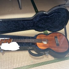 Ukulele KAMAKA HF-3 / Tenor with hard case