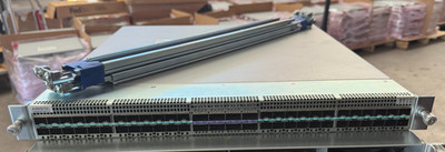 Arista 7050SX3-48YC8 48x25GbE SFP + 8x100GbE QSFP Switch DCS-7050SX3-48YC8-F