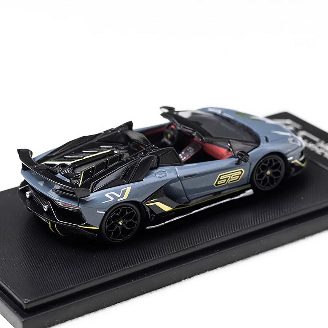 RM 1/64 Scale Lamborghini Aventador SVJ Roadster Grey Diecast Car