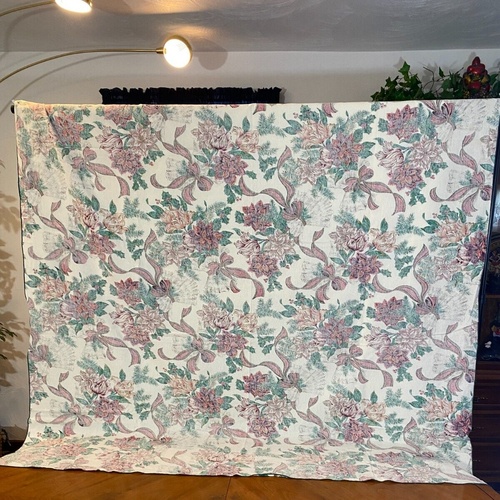 Christmas Victorian Tablecloth VTG MCM Poinsettia Holly Musical 6 Napkins Cotton - Picture 12 of 13
