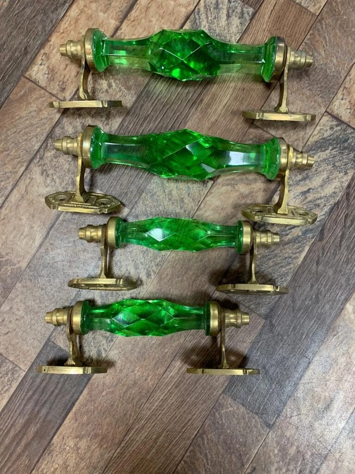 Antique Style Big & Small Crystal/Cut Green Glass Brass Door Handle Collectible - Image 4 of 4