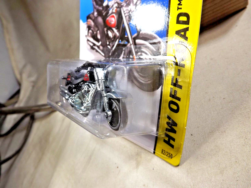 2015 Hot Wheels #82 HW Off-Road/HW Moto HARLEY-DAVIDSON FAT BOY Black w/MC3 SP - Picture 4 of 5