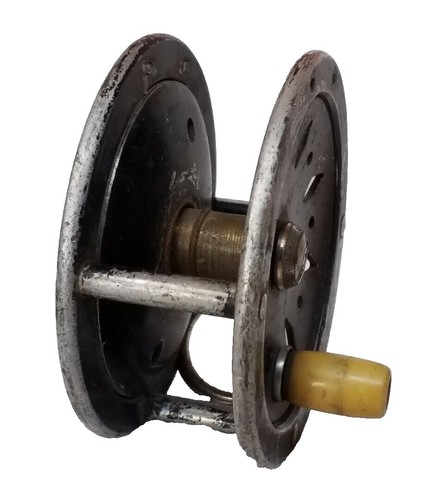 Pflueger 2800 Fly Reel Vintage Aluminum Freshwater Saltwater