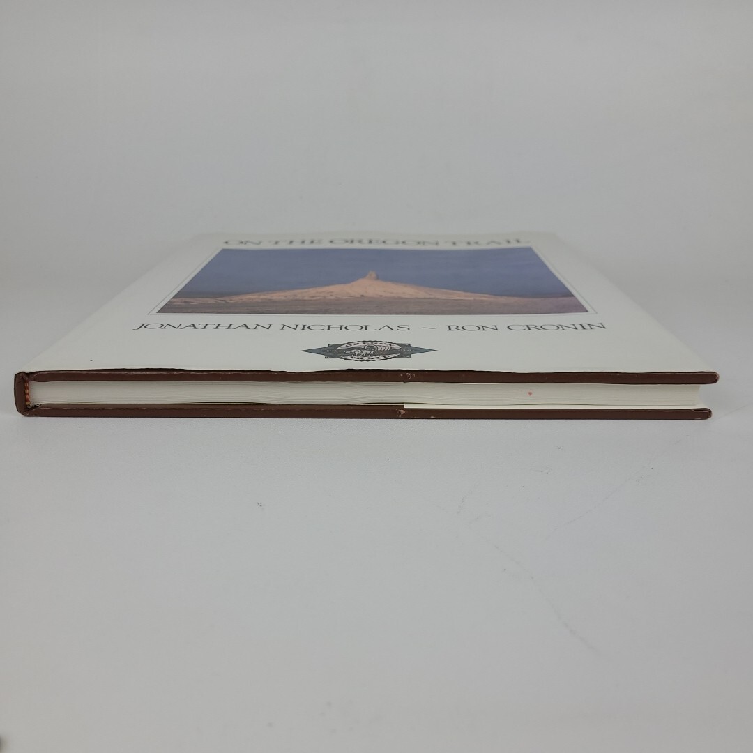 SIGNED COPY** ON THE OREGON TRAIL by Jonathan Nicholas & Roy