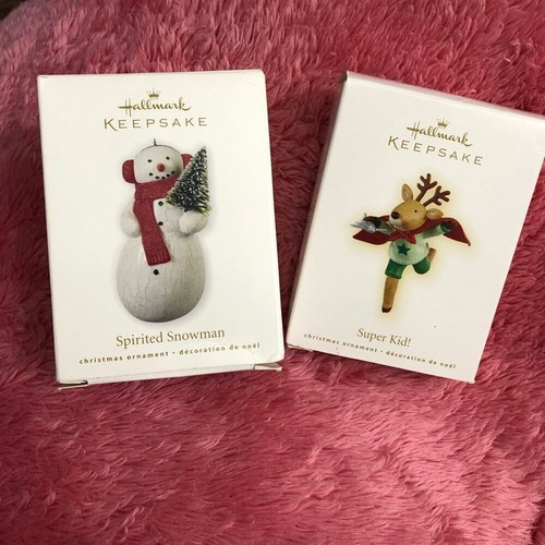 Hallmark Schneemann & Super Kind Ornamente Andenken Weihnachtsbaum 2er Set - Bild 2 von 6