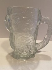 VTG TOUCAN PARROT TROPICANA Las Vegas Luminarc GLASS MUG Tankard Made In USA