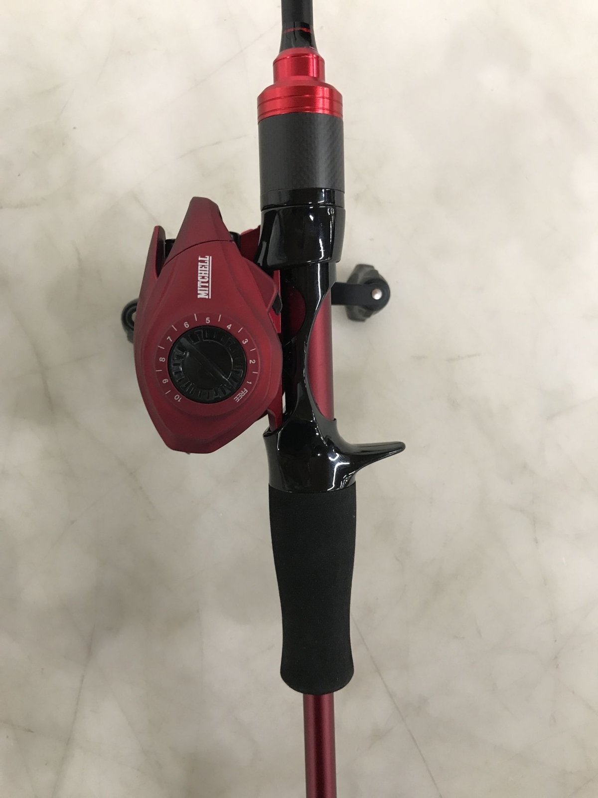 Mitchell Colors MX Spinnspö Och Rulle Combo U2013 Rovfisk-spinnfiskeset