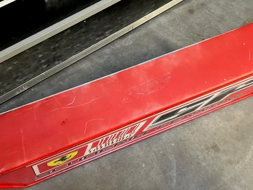 Ferrari Official Paddocks F1 doppelseitiges Leuchtschild 2009 - Bild 7 von 14