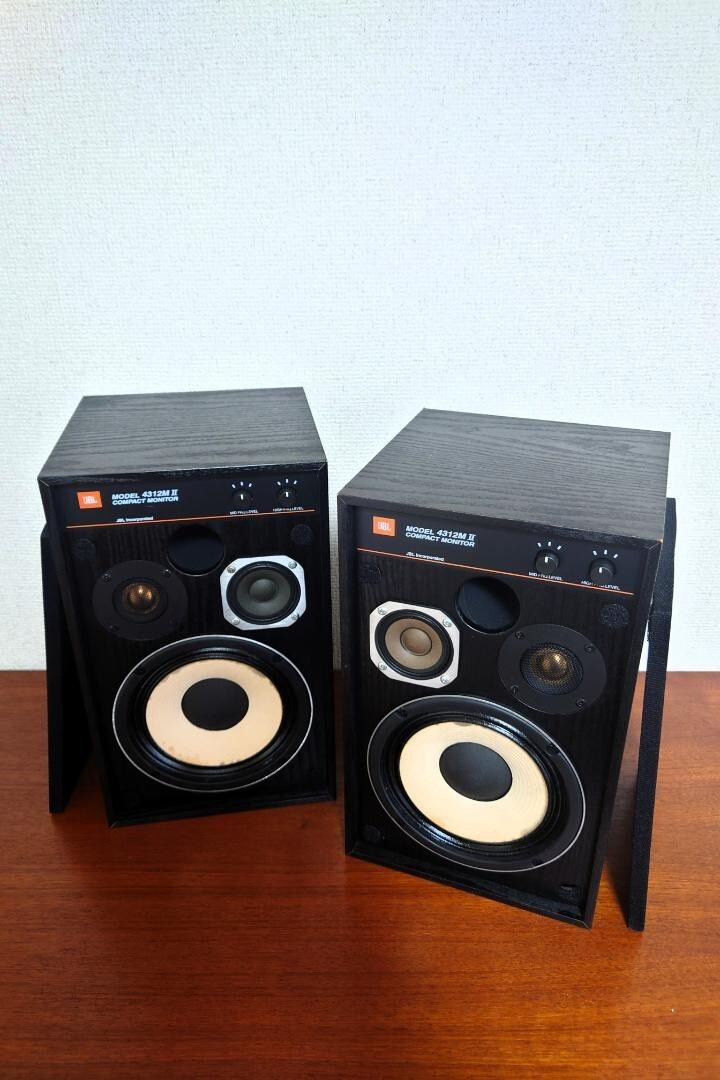 JBL 4312 M2 Compact 3 Way Loud Speaker Color Black Confirmed