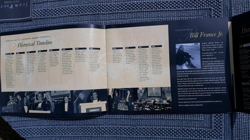 Rare Nascar Jimmie Johnson 2007 Championship Awards Ceremony Banquet Program - Picture 4 of 7