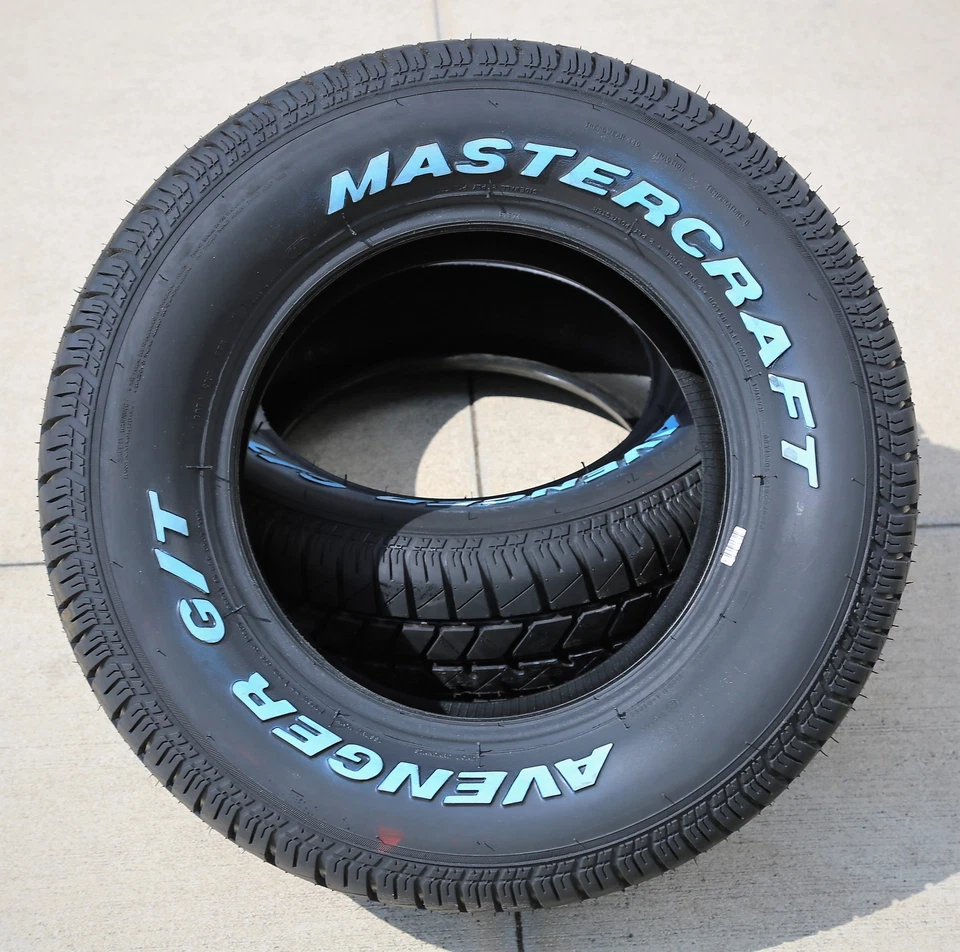 4 Tires Mastercraft Avenger G/T 225/70R15 100T All Season Foto 4 de 4