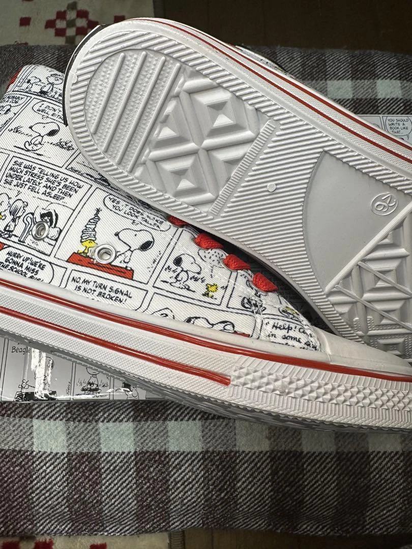 Sneakers snoopy shop