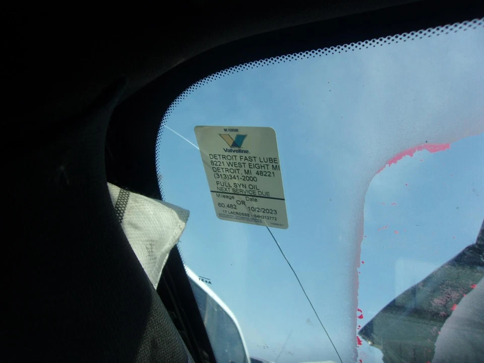 Б/у переднее центральное внутреннее зеркало заднего вида подходит: 2017 Buick Lacrosse автоматическое - Изображение 2 из 4