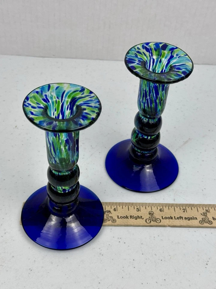Juego de 2 soportes para candelabros de vidrio soplado a mano verde cobalto azul remolino vidrio artístico Foto 4 de 4