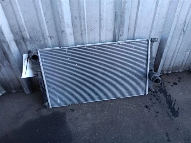 Radiador principal BMW 320i 328i 428i N20 13-18 17118672104 Foto 3 de 4