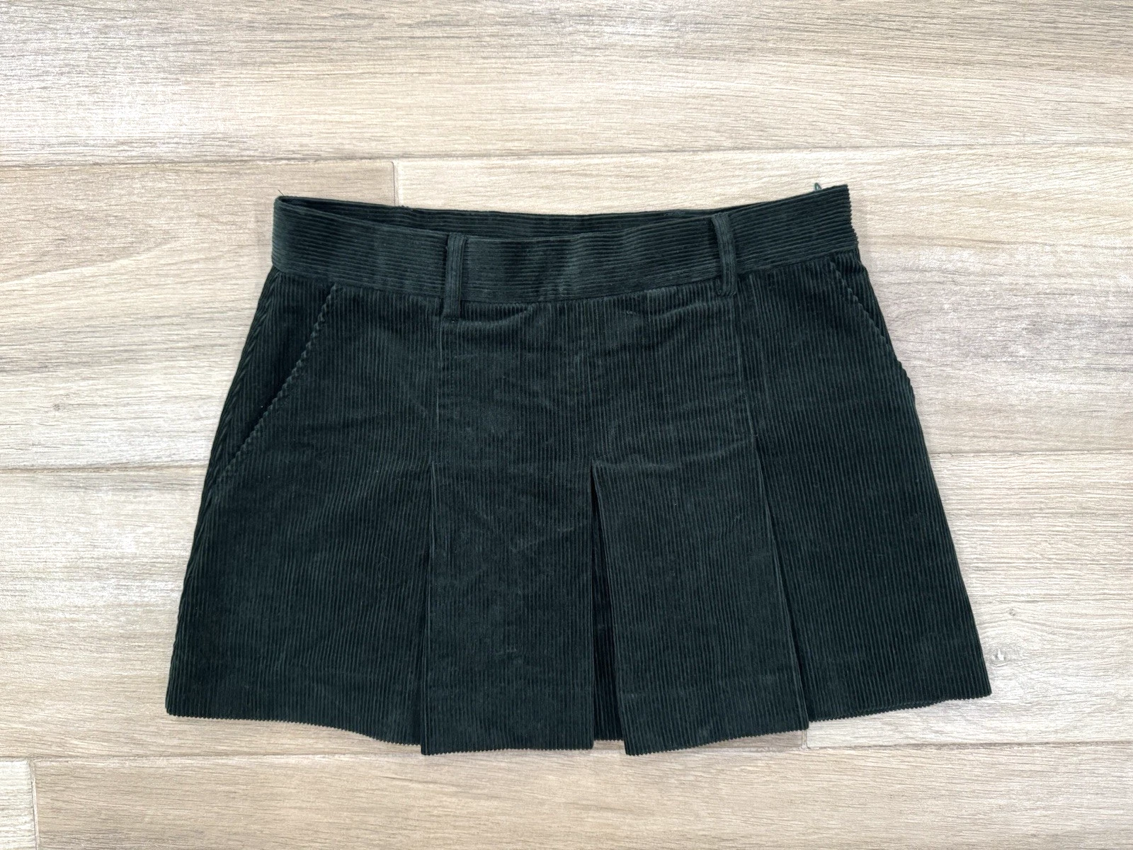 Miu Miu — Miu Miu Womens Mini Skirt Sz 38 IT Green Corduroy Designer Lined Italy 28" Waist