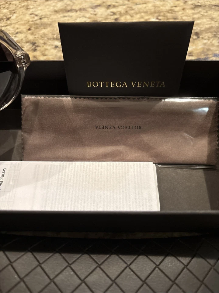 Auténticas gafas de sol para mujer Bottega Veneta Foto 4 de 4