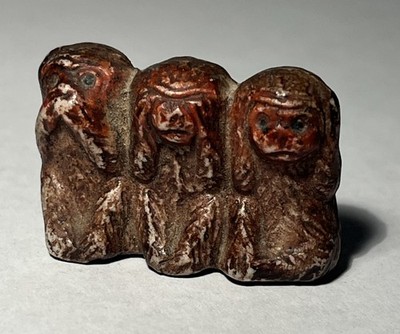 Hear No Evil See No Evil Monkeys Ceramic Figure Desk shelf Japan Cursed Item