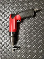 Sioux Tools - Air Drill - 3/8" 1.0hp 2600rpm Nr Pistol Grip Air Drill. Used.