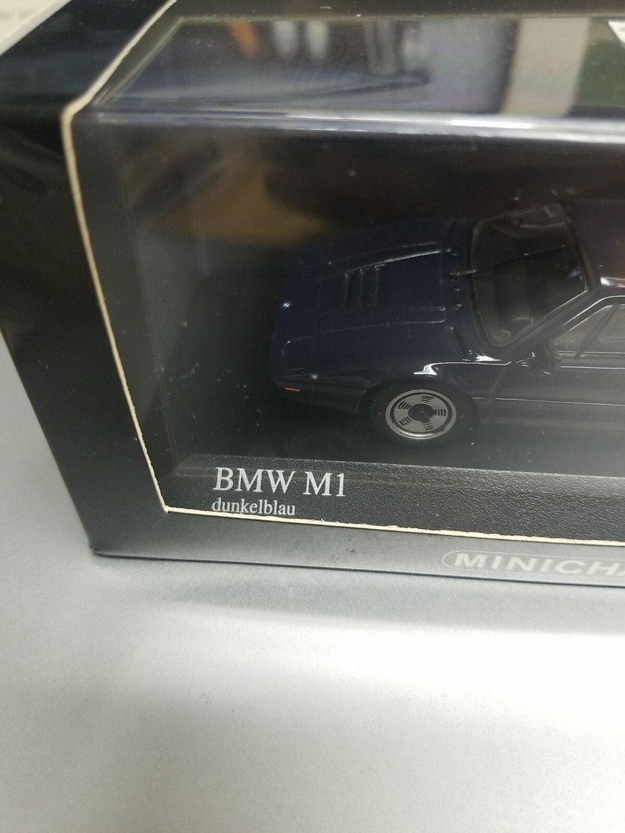 BMW M1 Street 1978 blue ミニカー ミニチャンプス Mini Champs