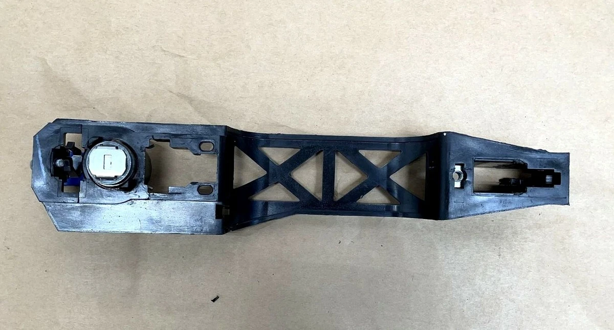 2010-2017 CHEVROLET EQUINOX FRONT LEFT DOOR HANDLE BASE OEM 