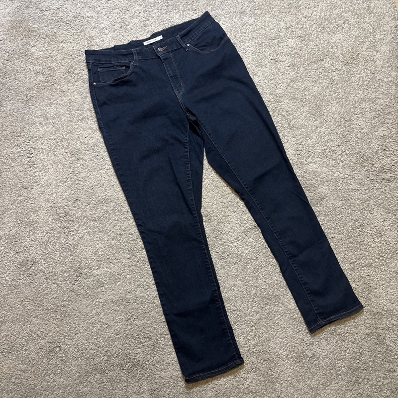 Levi's, Dark wash classic mid rise skinny jean, women's 33