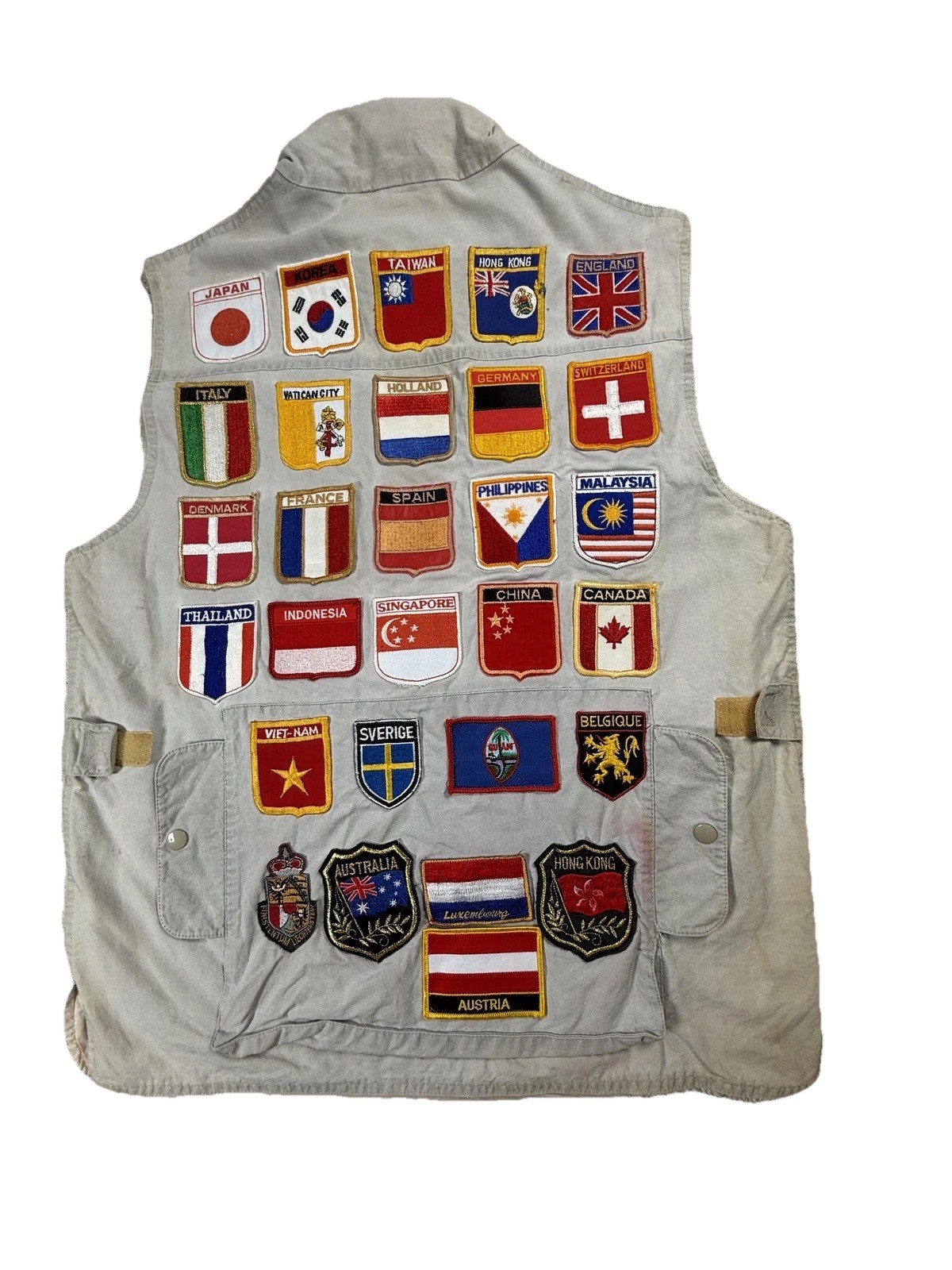 Vintage Banana Republic Vest Mens Medium Hooded Travel Safari World Flag Patches