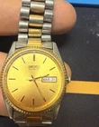 Vintage Seiko Quartz 7N43-8111 Gold Tone Men’s Day/Date.