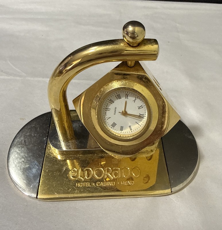 Vintage Casino Spinning Dice Desk Clock Gold Tone Working Quartz Reno Man Cave