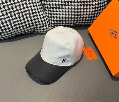 H e r m è s Black-and-White Two-Tone Adjustable Baseball Cap - Image 1 of 4