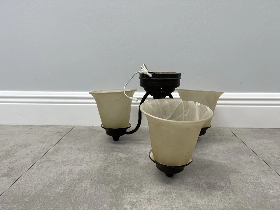 64 Inch Hunter Torrence Ceiling Fan Replacement Light With Glass Shades! 55045 - Image 2 of 4