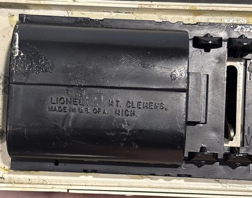O Gauge 3-Rail Lionel 6-8654 B&M Boston & Maine GP9 locomotiva diesel FastShipš„ - Foto 20 di 24