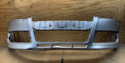 2007 2008 2009 2010 AUDI TT FRONT BUMPER COVER 8J0807437 OEM  DENTED  