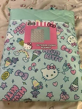 NEW🎀Hello Kitty 60 x 70 in. Mint Green Outdoor Picnic Blanket🧺Sanrio Kawaii😻