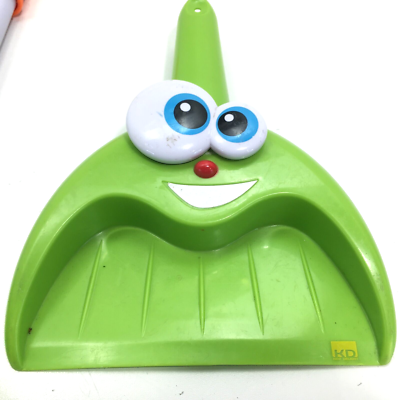 C VIDEO! Kidz Delight Silly Sam Green Toy Play Pretend Dust Pan