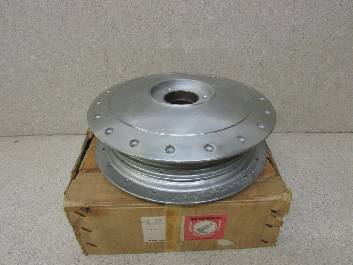 NOS HONDA CA72 DREAM 250 OEM FRONT WHEEL HUB 44601 259 000 eBay