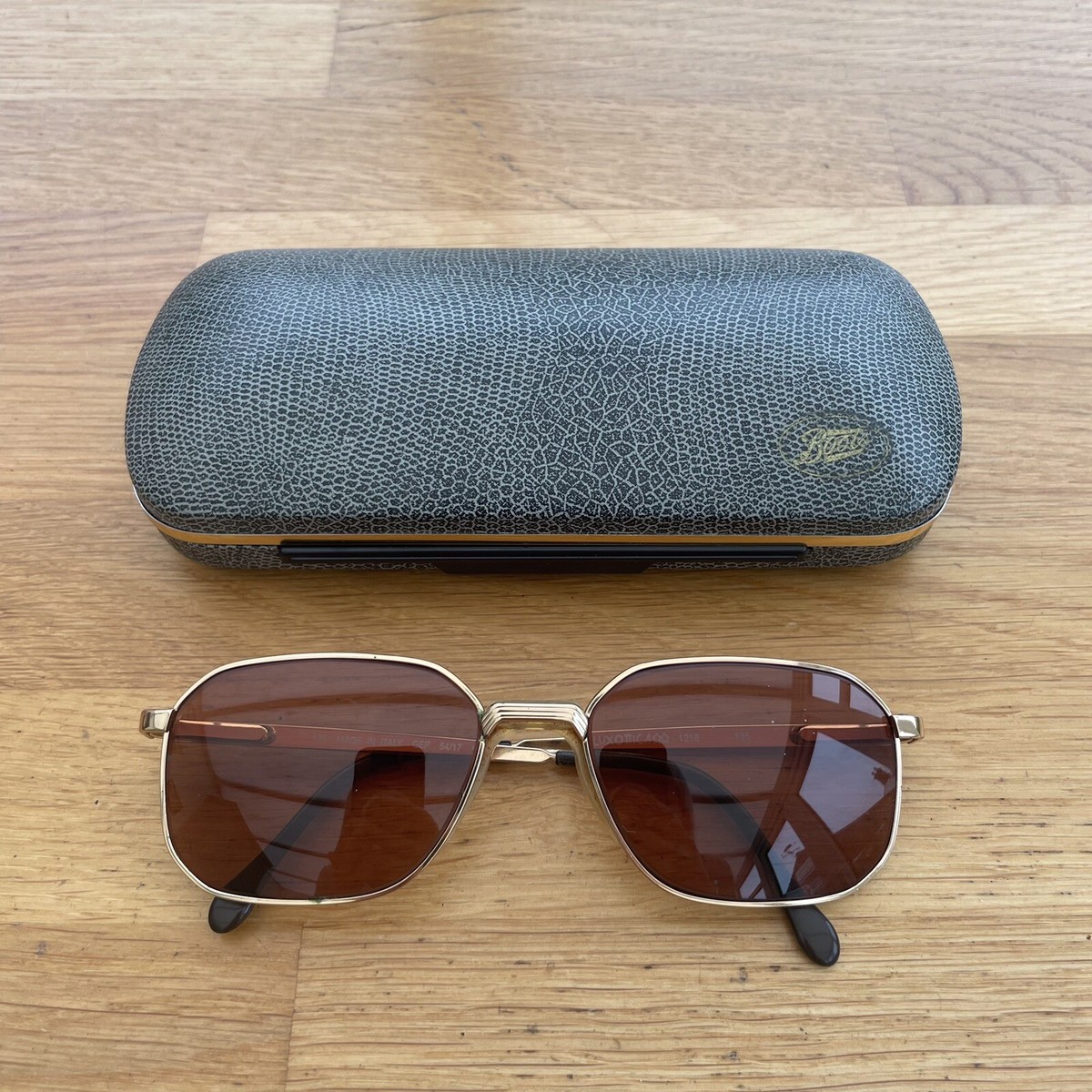 Vintage Luxotica Mens Gold Eyeglasses Glasses 1218 135 Made In