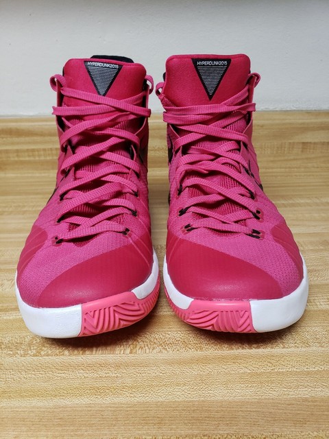nike breast cancer shoes 2015