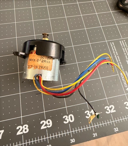 Genuine Technics SL-220 Turntable Parts: Motor MHX-5F2RVA Panasonic MCS WORKING