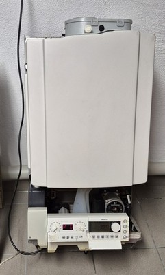 Buderus Logamax Plus GB152 Gas-Brennwerttherme