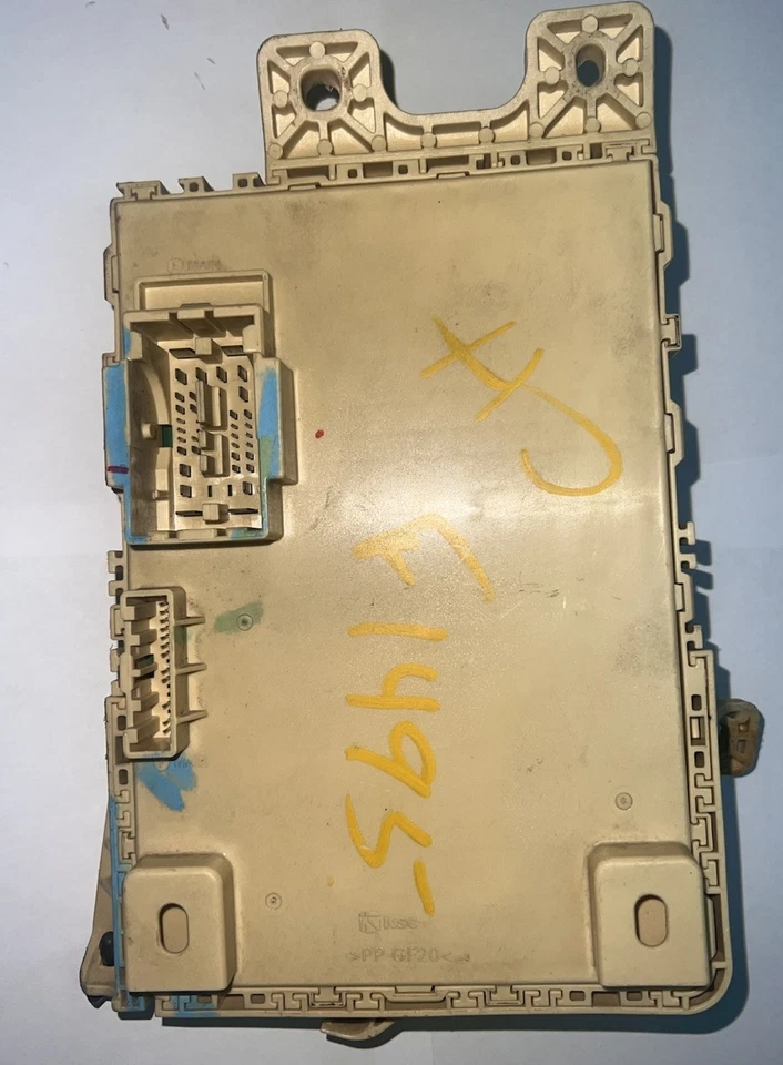 2019 HYUNDAI ELANTRA Cabin Fuse Box 91950F2360 91950-F2360 - Image 2 of 2