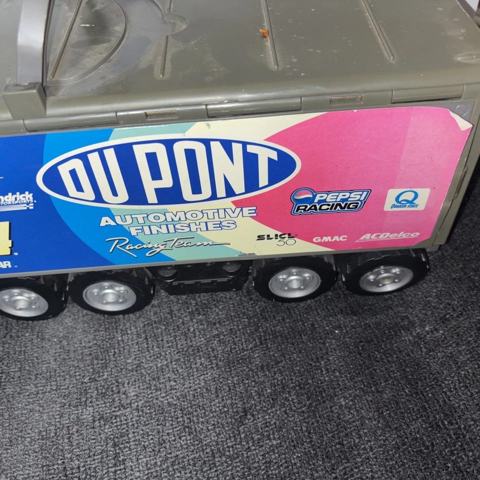 1999 Micro Machines Folding Semi Truck Track NASCAR #24 Jeff Gordon Hendrick - Image 3 of 4